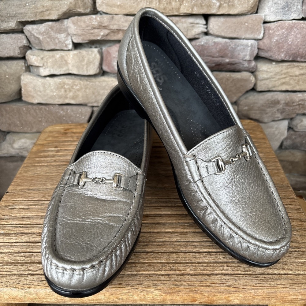 SAS Metro Shoes Womens 8.5 Silver Leather Horsebit Moccasin Loafers Slip On USA